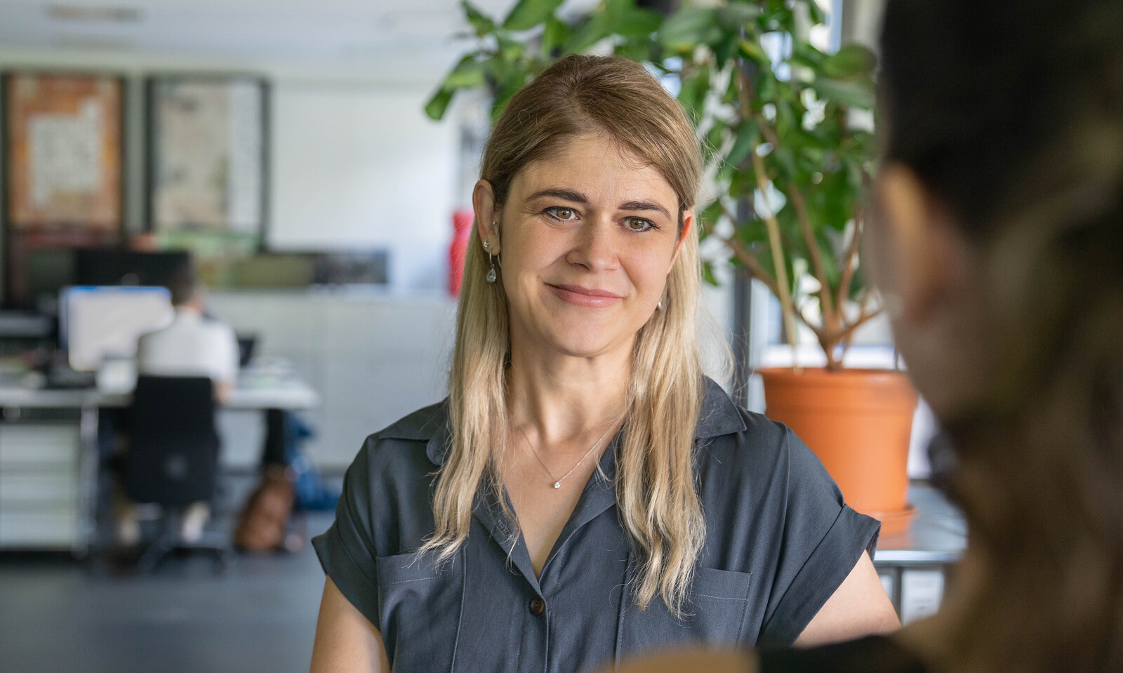 Die EB Zürich-Mitarbeiterin Irini Alex ist seit Okt. 2024 Leiterin Firmenkurse von EB Connect/EB Zürich.