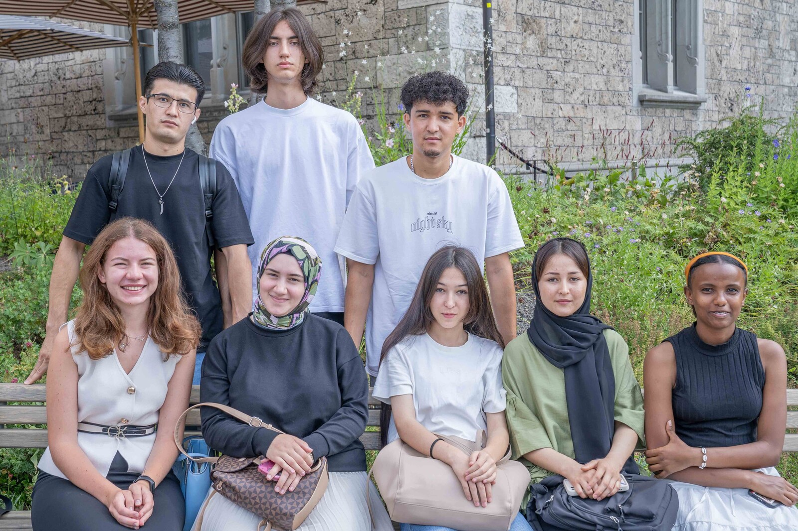 Gruppenbild Kursteilnehmer/-innen vor dem Landesmuseum Zürich