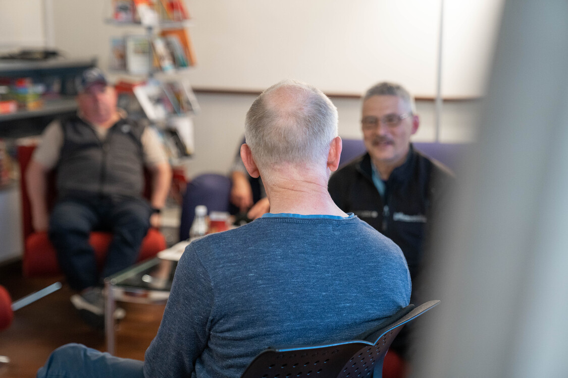 Gruppe Botschafterinnen und Botschafter Grundkompetenzen – Medientraining