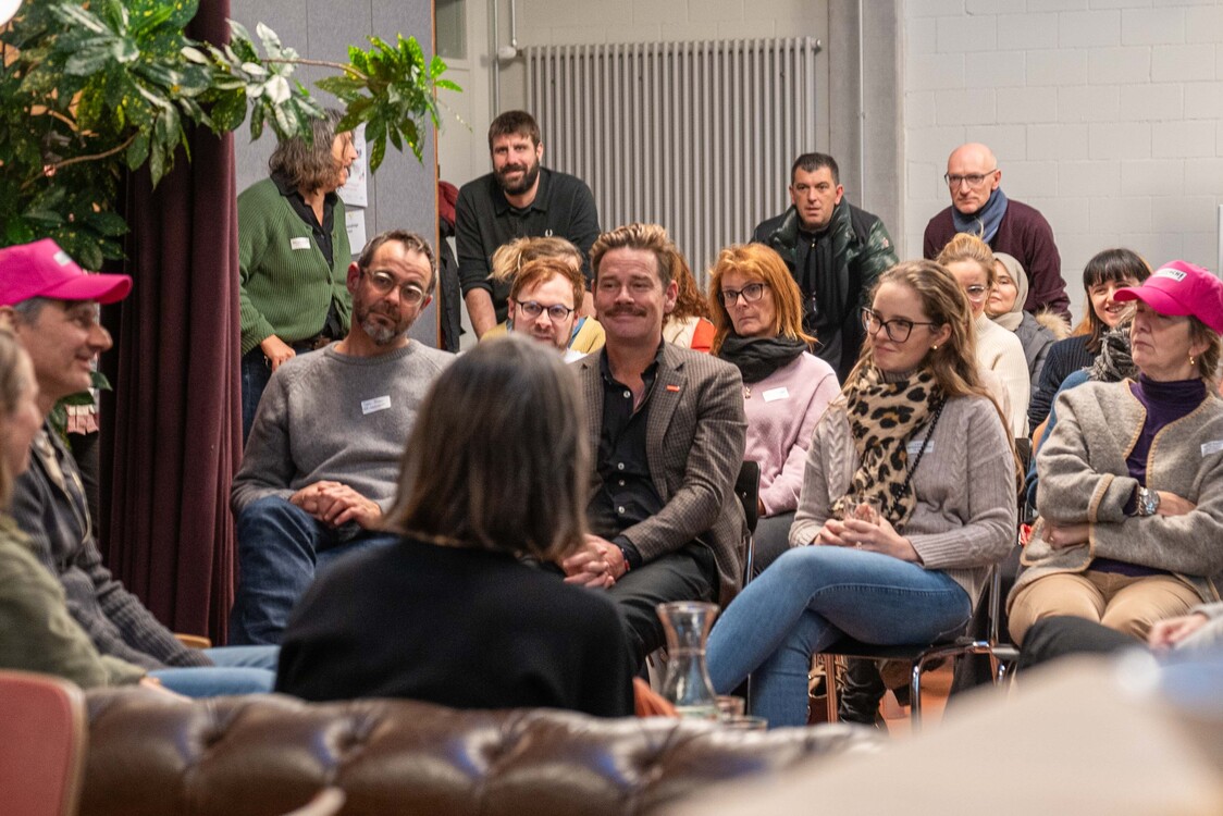 Gruppe Botschafterinnen und Botschafter Grundkompetenzen – Roundtable Lernstube Altstetten / Caritas